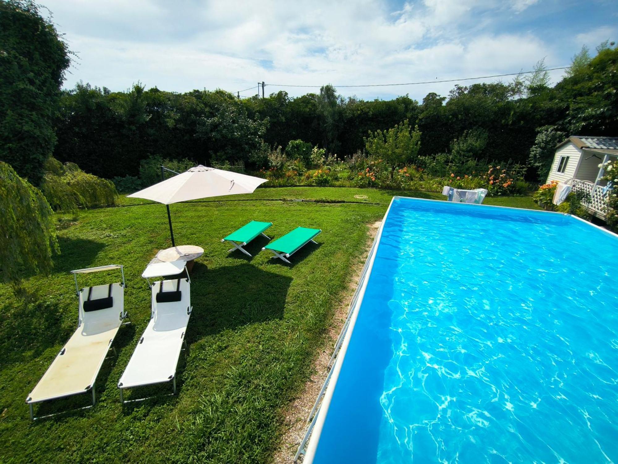 Versilia - Pietrasanta - Le Colmate Guesthouse Tonfano Eksteriør bilde